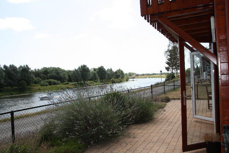 Villa Viva La Vie à Maaseik Extérieur photo